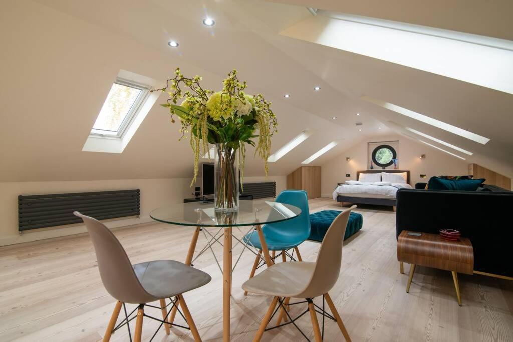 Luxury Coach House Next To Woodland In Knutsford Villa Ngoại thất bức ảnh