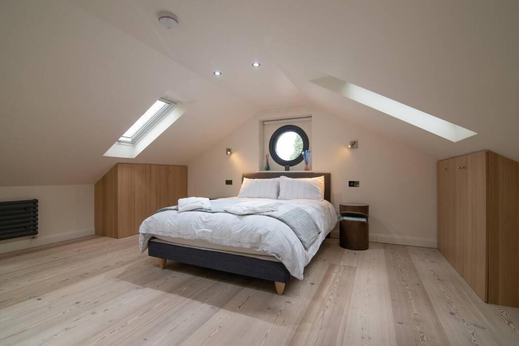 Luxury Coach House Next To Woodland In Knutsford Villa Ngoại thất bức ảnh